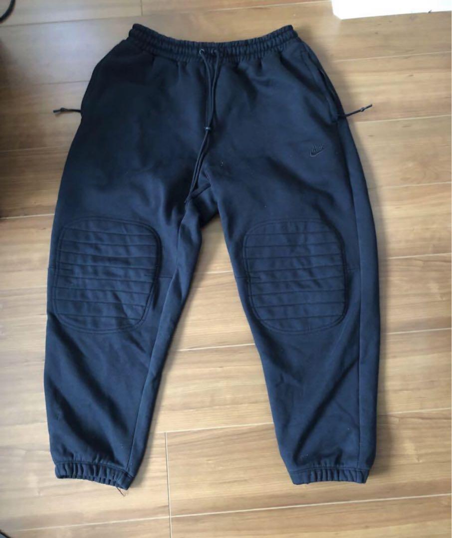 NIKE Therma-FIT テックパック スウェットパンツ