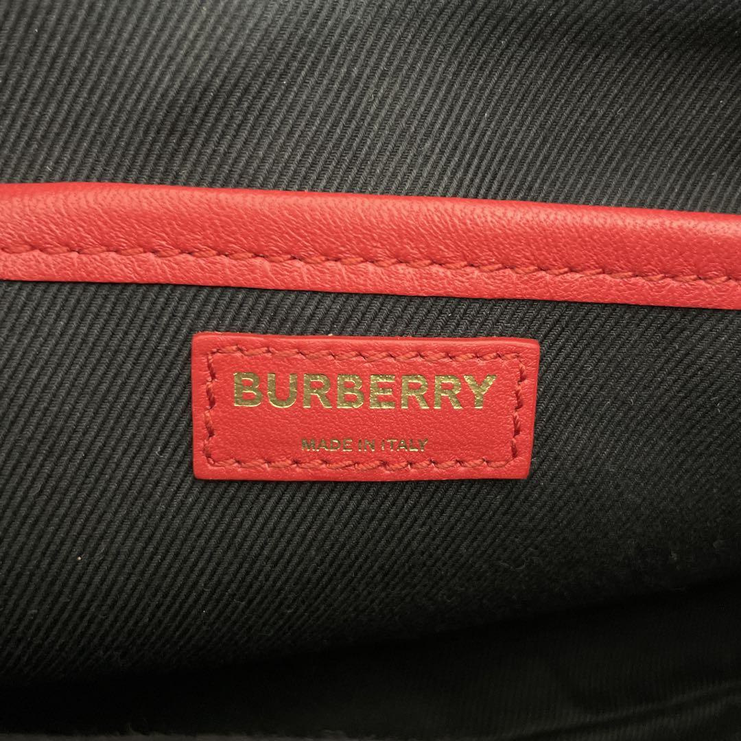 BURBERRY 美品 赤 ローラ チェーン ショルダーバッグ バーバリー