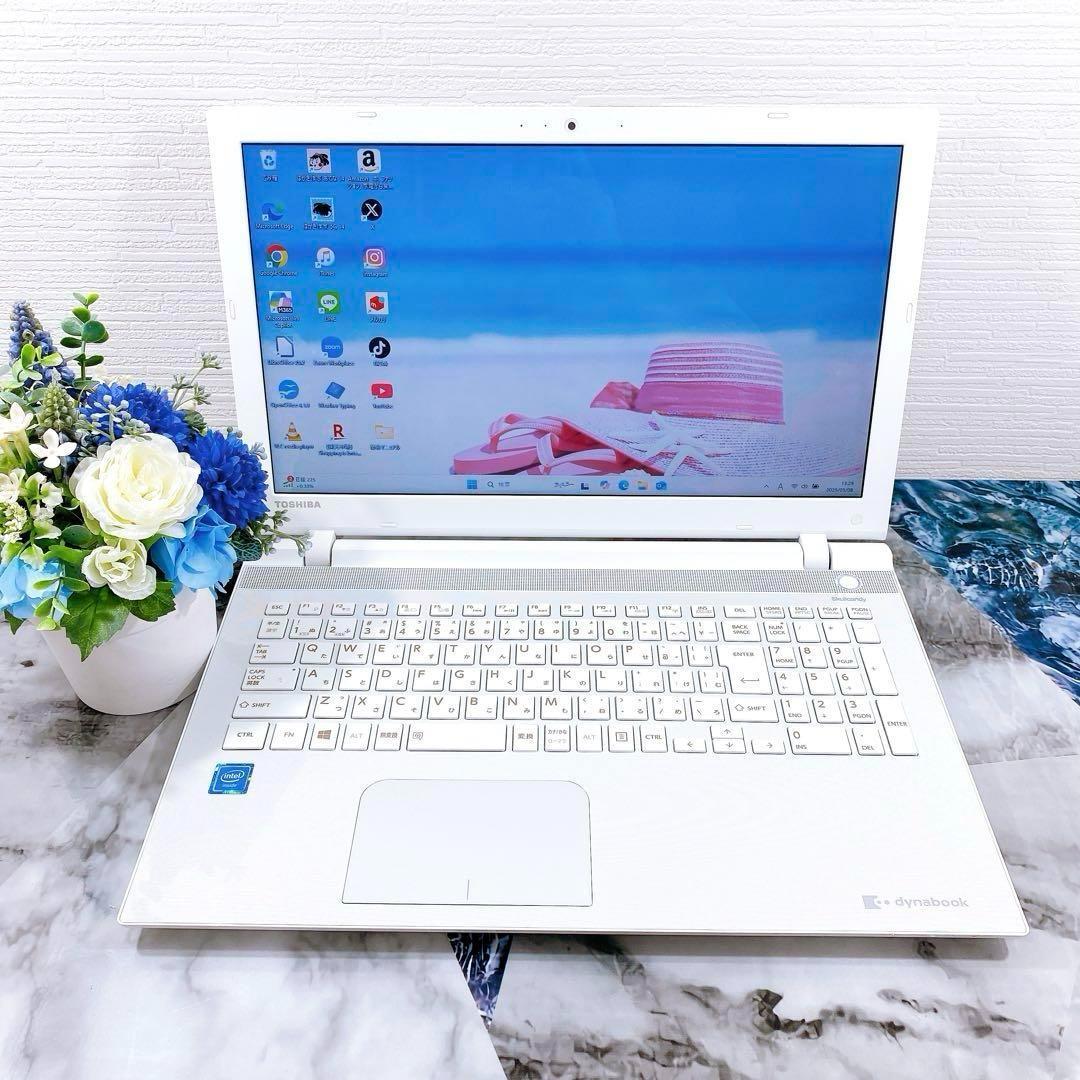 美品✨人気の白✨薄型ノートパソコン✨超大容量✨新品SSD1TB✨オフィス付き✨