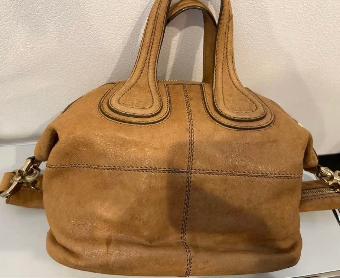 6月限定お値下げ☆GIVENCHY(ジバンシー) ナイチンゲール ベージュ  