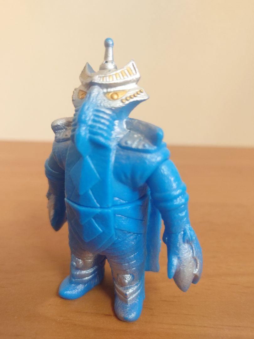 【当時もの稀少！】バンダイ　怪獣くん　ミニソフビ　テンペラー星人　１９８３