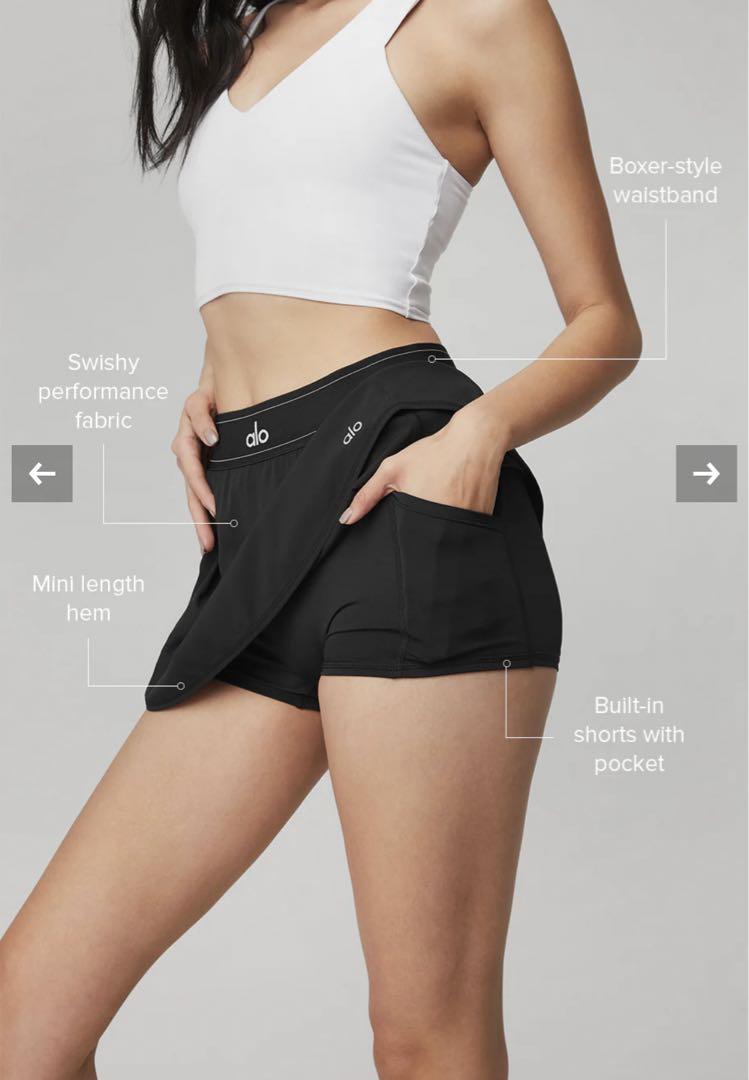 alo yoga テニススコート　スカート　黒