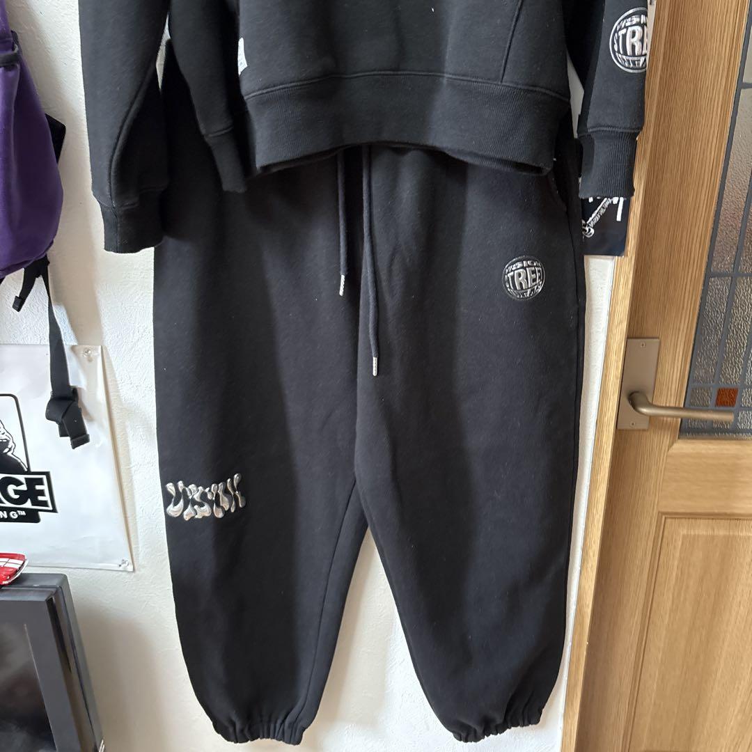 WEARブラックスウェットセットアップ