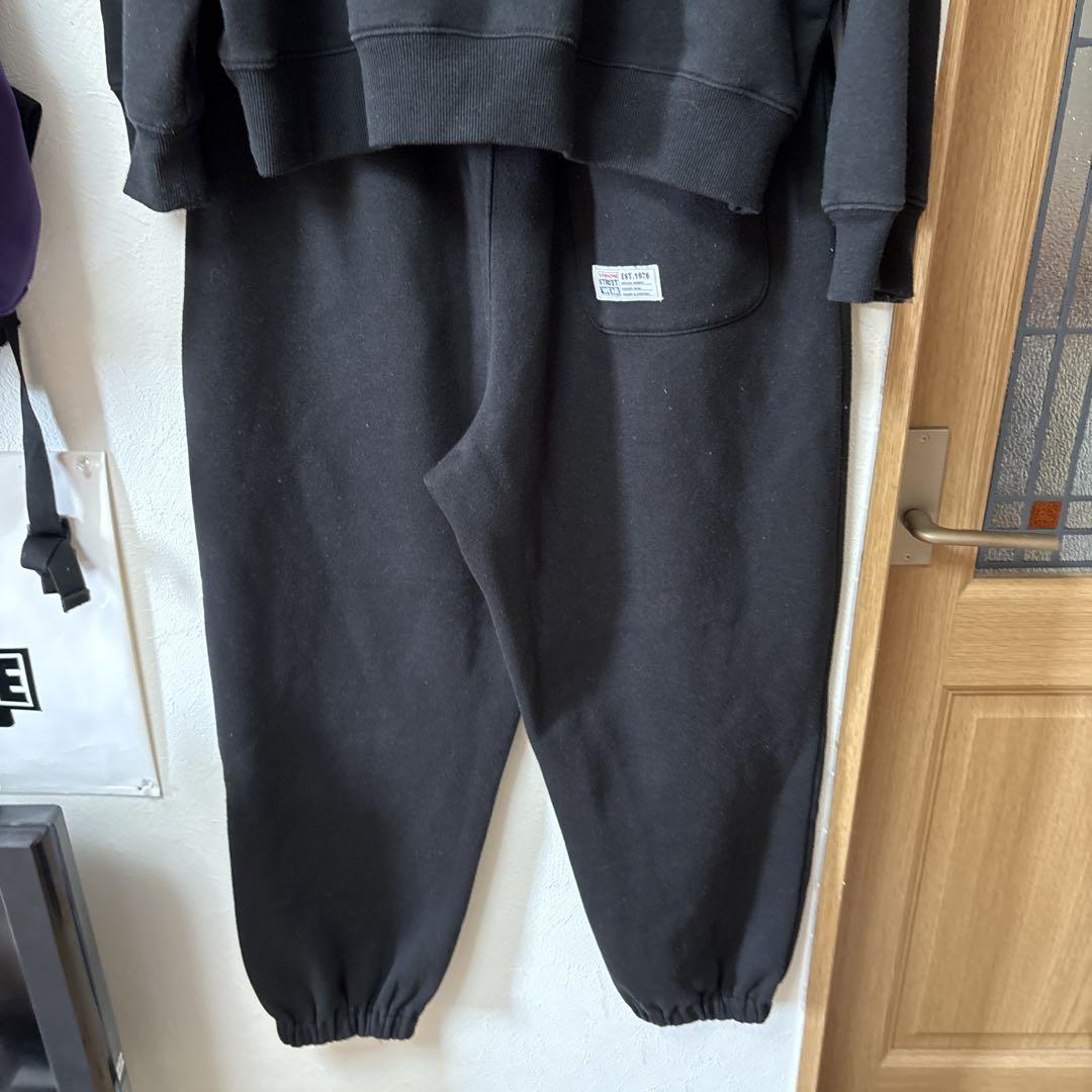 WEARブラックスウェットセットアップ