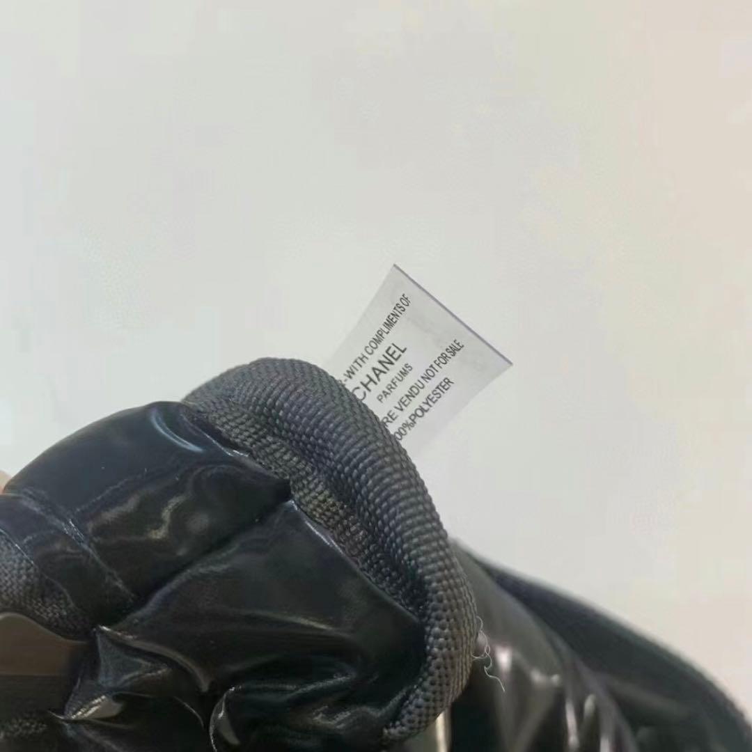 シャネル 化粧ポーチ ソフトクッションポーチ ノーベルティ 大容量