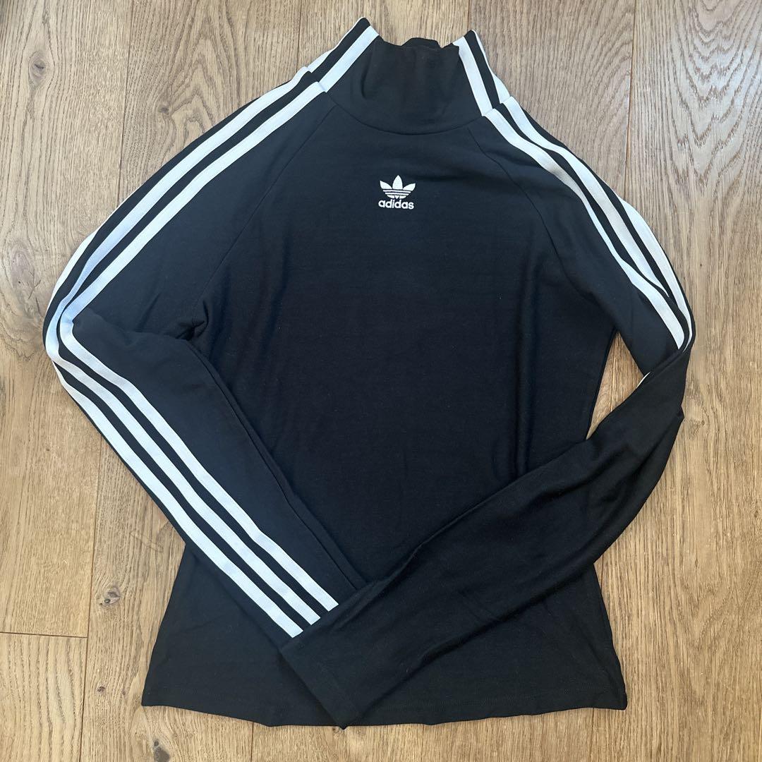 adidas originals Adileniumタイト長袖トップスハイネック
