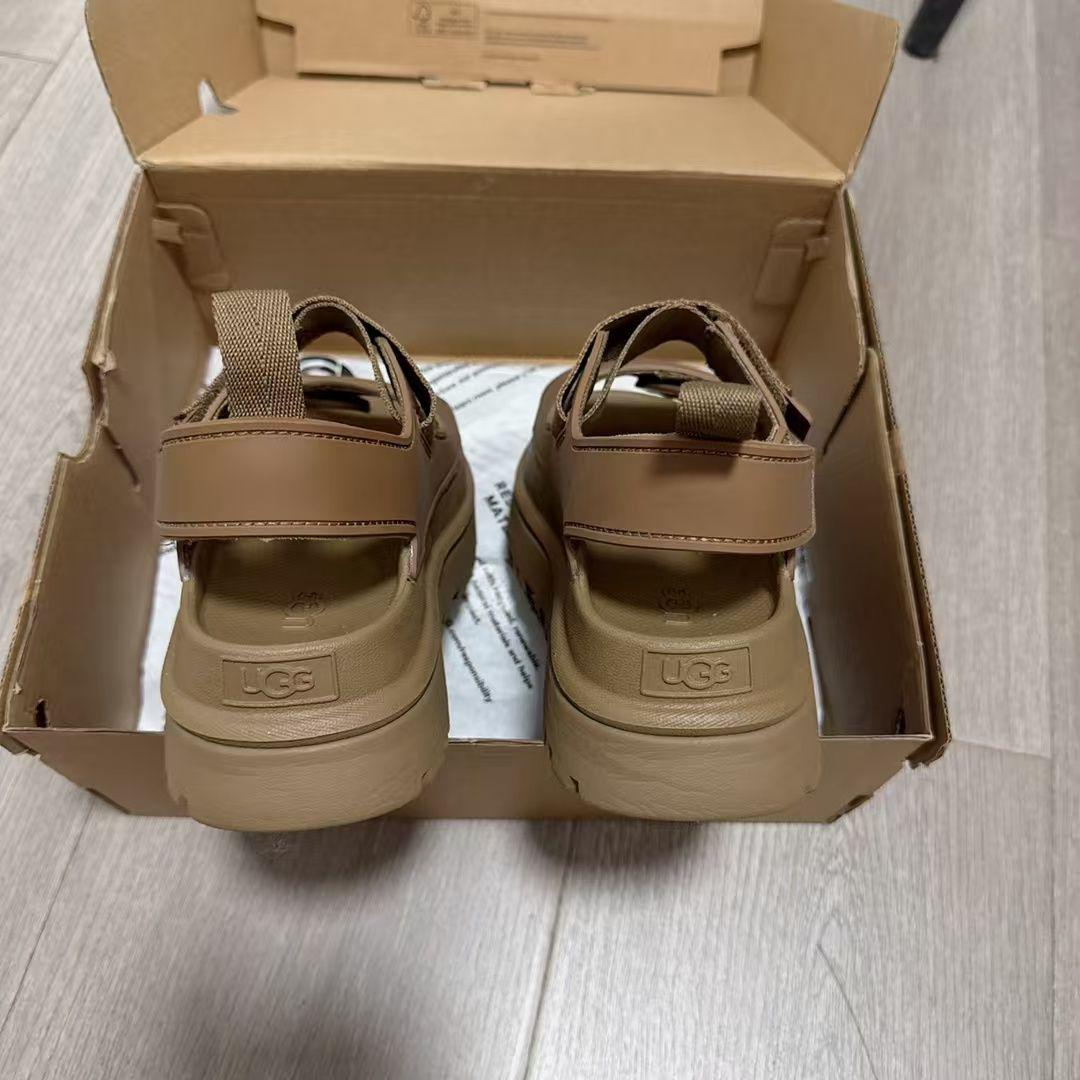 UGG スポーツサンダル ブラウン@p04