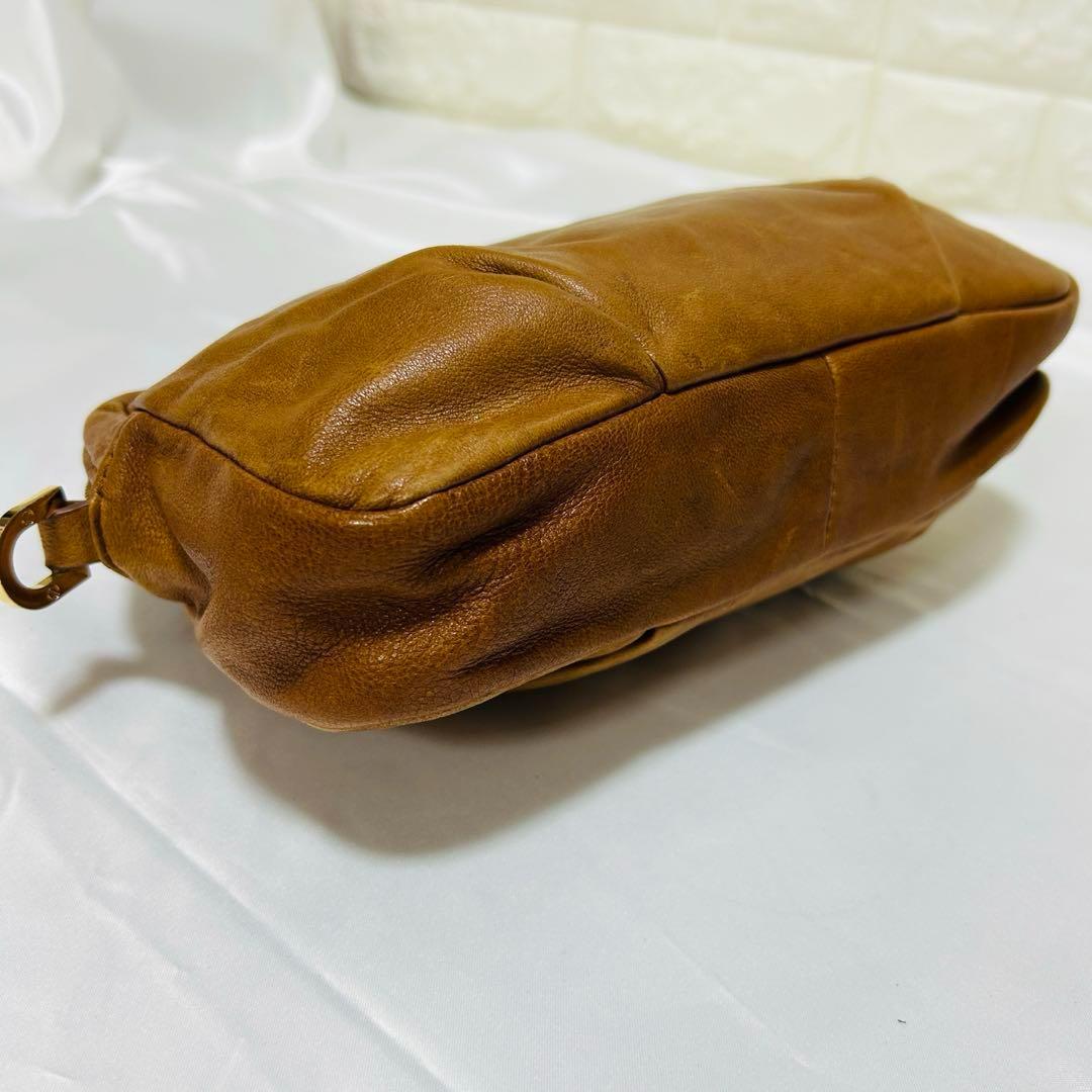 【美品】 TORY BURCH トリーバーチ ポーチ バッグ キャメル ブラウン