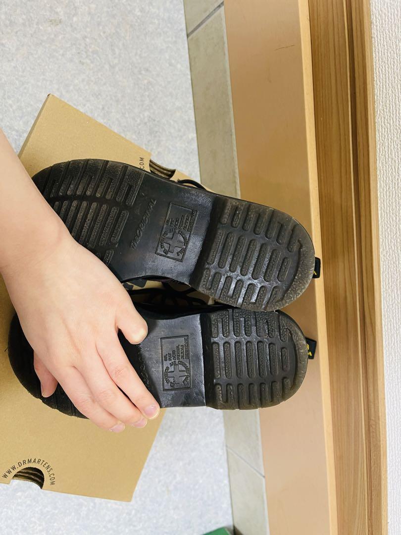 Dr. MARTEN cherry red 8ホールブーツ