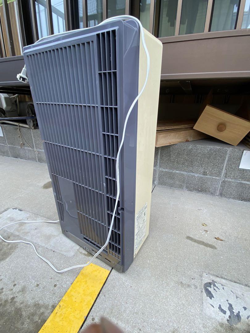 コイズミ　窓用　ルームエアコン　動作品　窓用サッシ付き