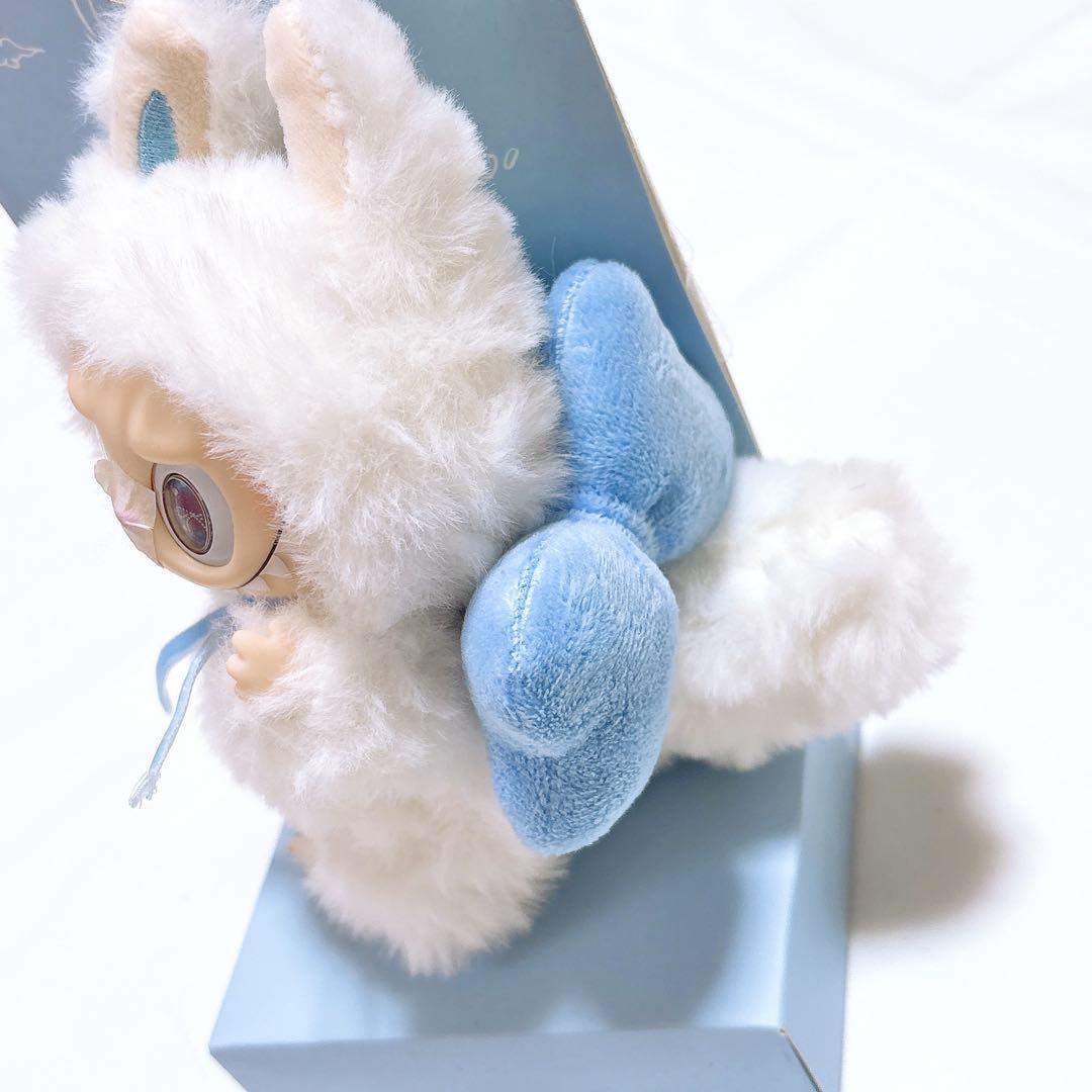 ZIMOMO ジモモ ぬいぐるみ キーホルダー ホワイトブルーリボン ① ZIMOMO ジモモ ぬいぐるみ キーホルダー ホワイトブルーリボン