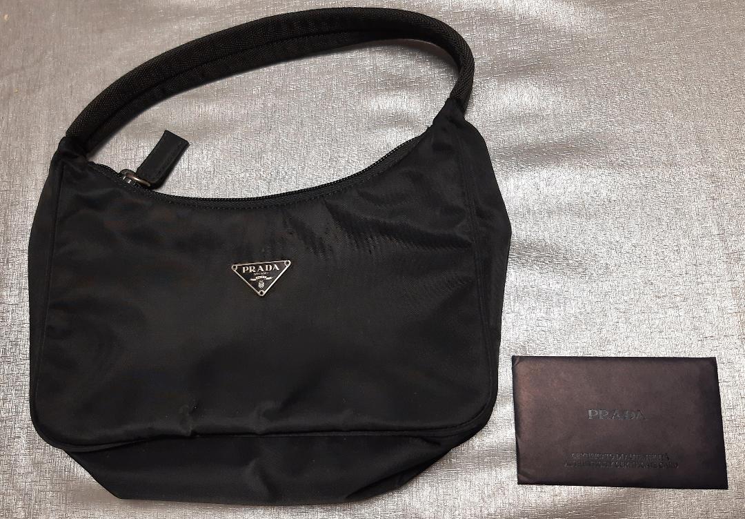 プラダ PRADA 三角プレート ナイロン ミニバッグ ハンドバッグ　MV515