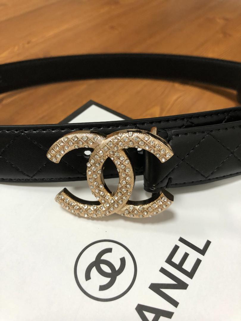 CHANEL ブラックレザーベルト ダイヤ バックル