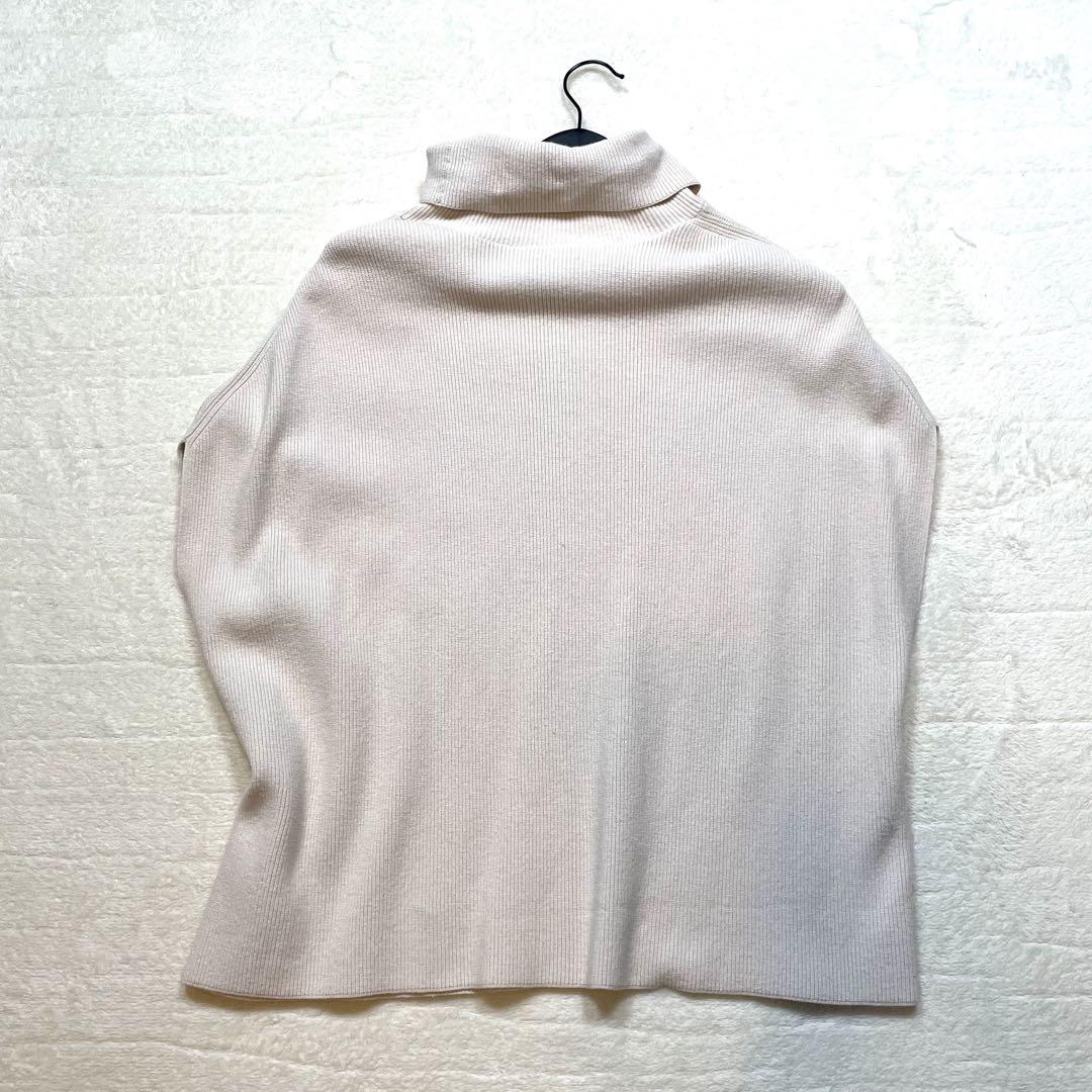 セオリーリュクス　theory luxeフレンチスリーブ　ニット　タートルネック