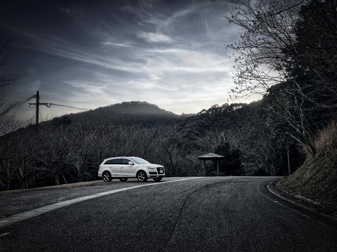 Audi Q7 3.6 S-Line　アウディ