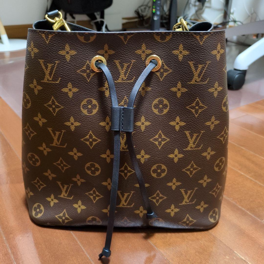 LOUIS VUITTON ルイヴィトン ネオノエ モノグラムトートバッグ