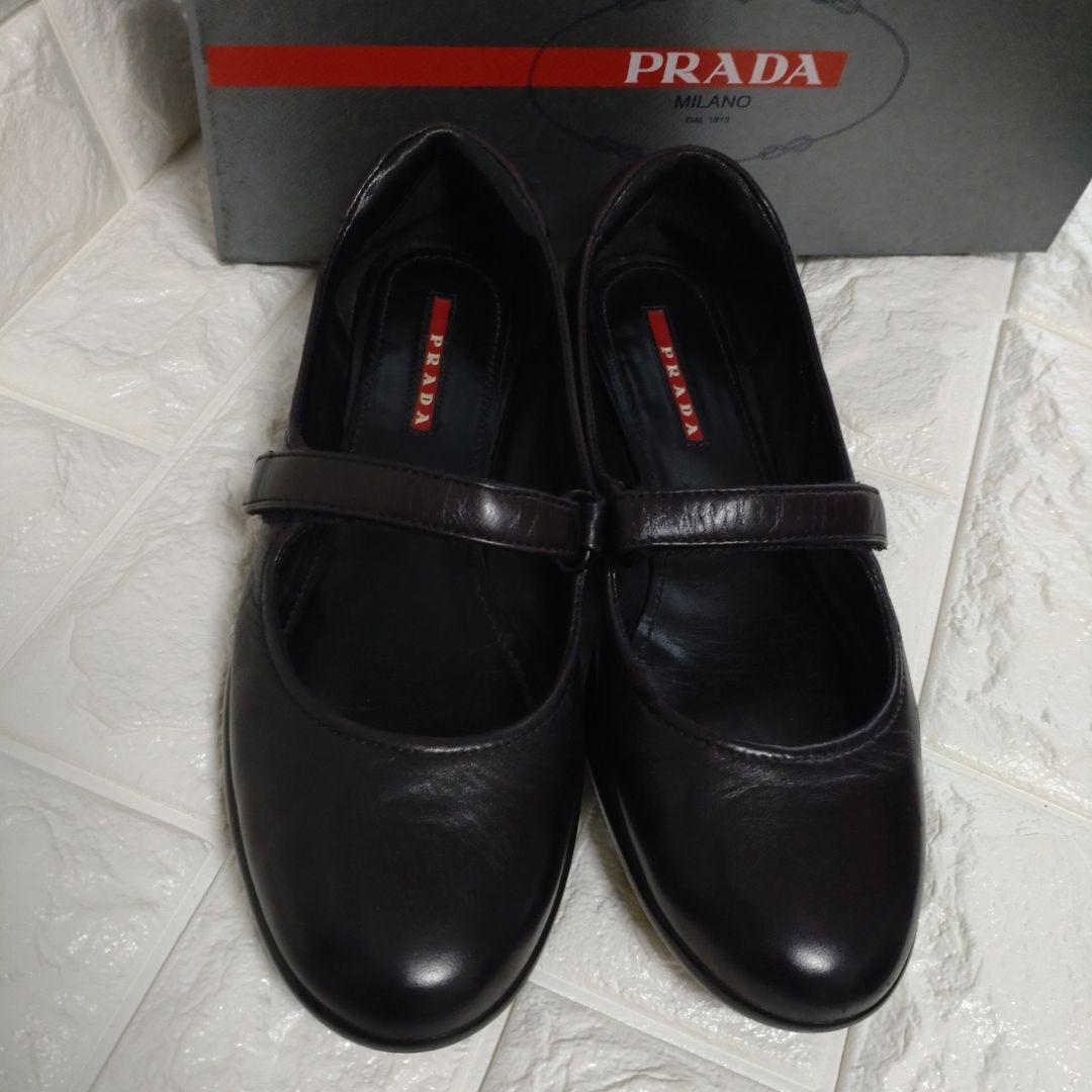 PRADA NAPPA NERO 37 ストラップ付きフラットシューズ