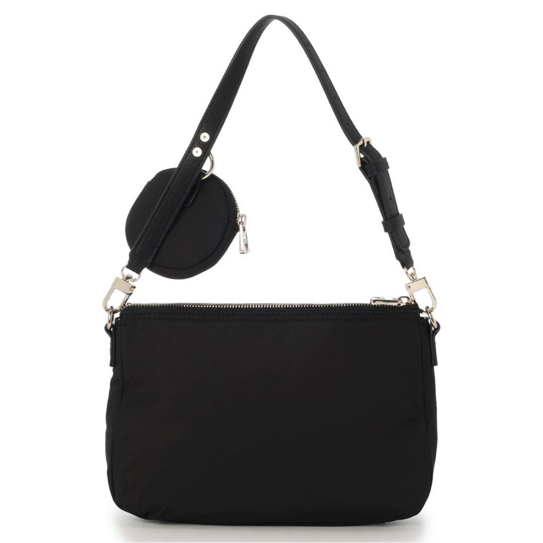 GUESS ショルダーバッグ
