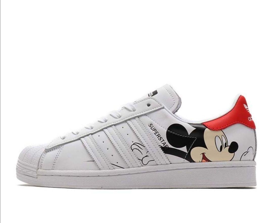 人気ブランドを アディダス ディズニー コラボ スーパースター ミッキーマウス 白 Adidas Disney Superstar X Mickey Mouse レディース メンズ スニーカー 並行輸入品 Fw2901 Fw2901 スニーカー専門店 Greening 通販 Yahoo ショッピング 即発送可能 Blog