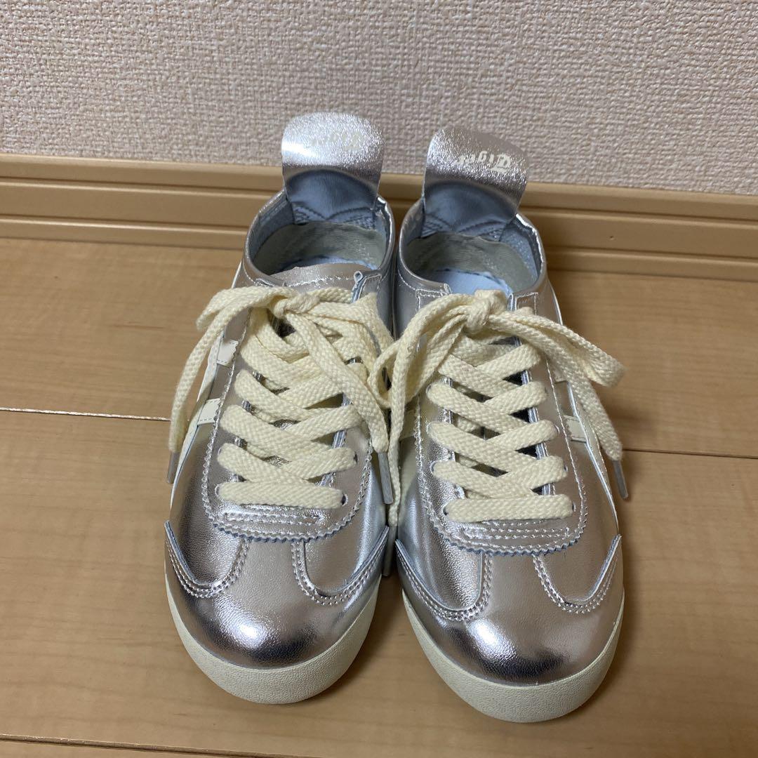 Onitsuka Tiger シルバー スニーカー 23.0 cm