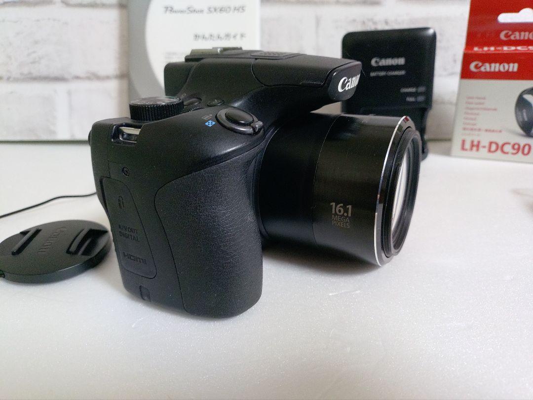 Canon PowerShot SX60 HS 本体と付属品