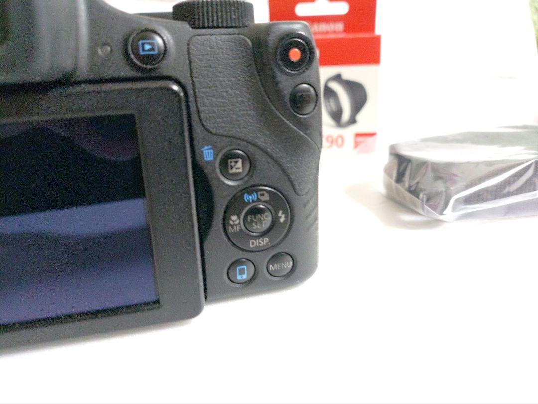 Canon PowerShot SX60 HS 本体と付属品