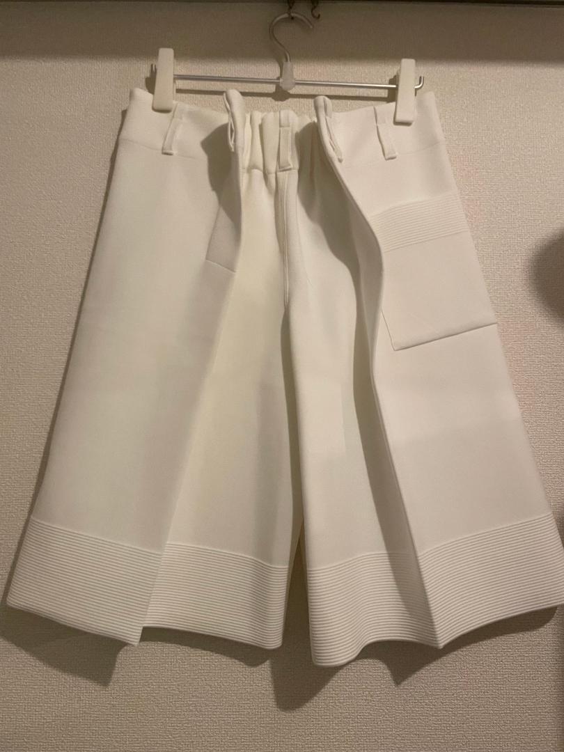 未使用美品】CFCL ミラノリブ クラッシュハーフパンツ - メルカリ