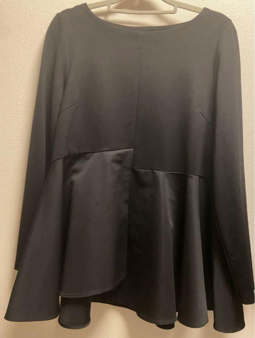 em. エムドットアシンメトリーぺプラムトップス