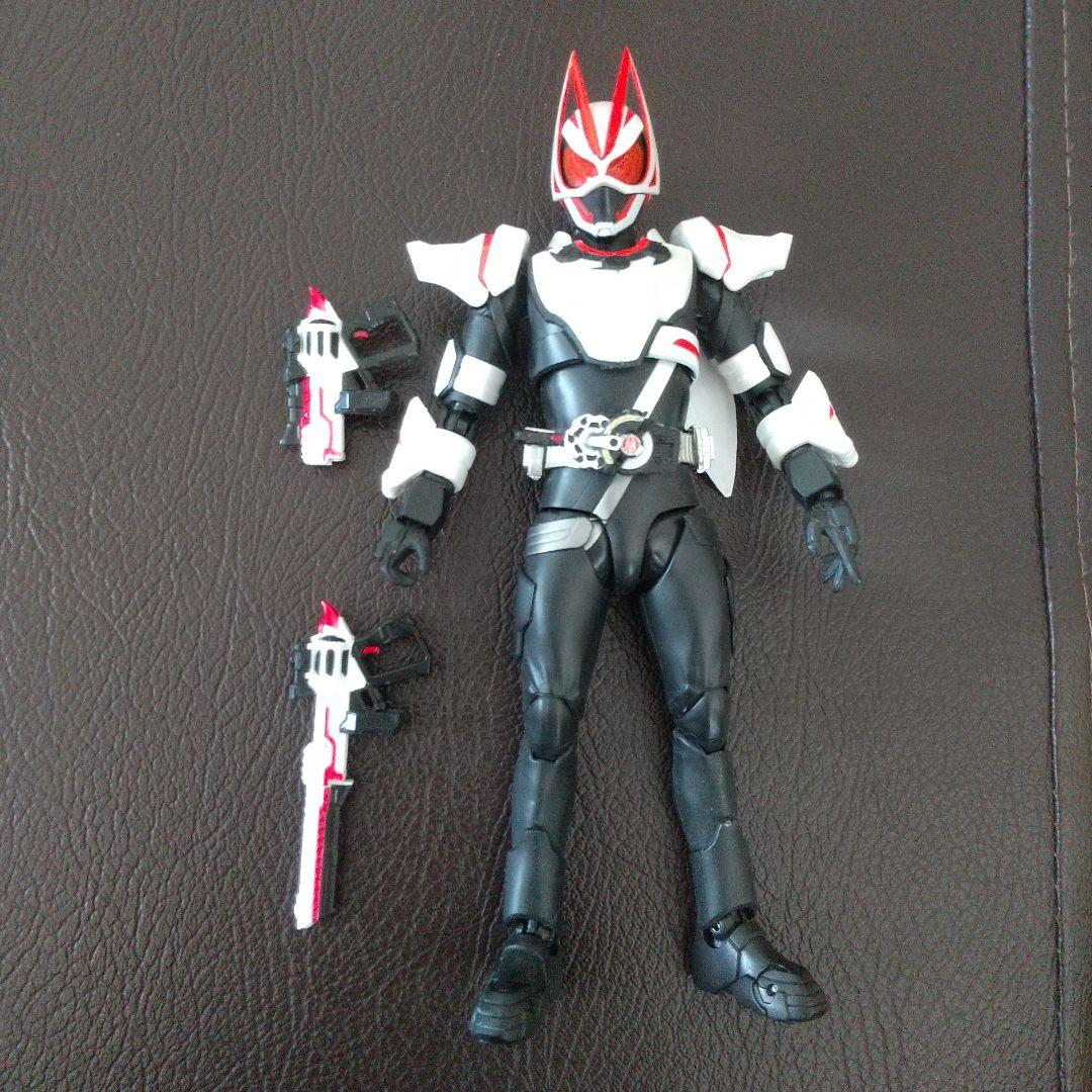 フィギュアーツ 仮面ライダーギーツ - メルカリ