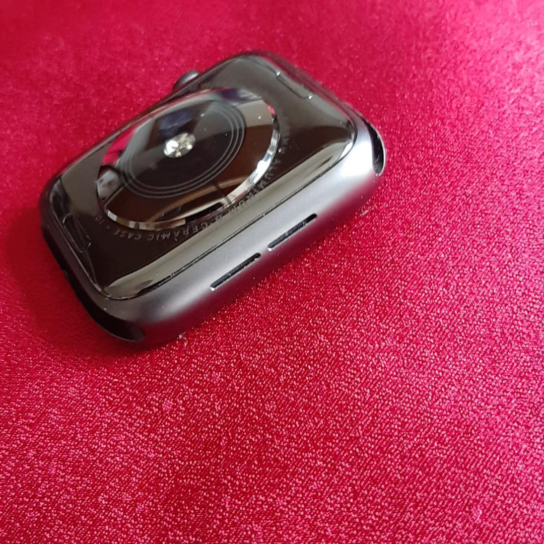 ％： アップルウオッチ S 5 Apple Watch 44mm GPS