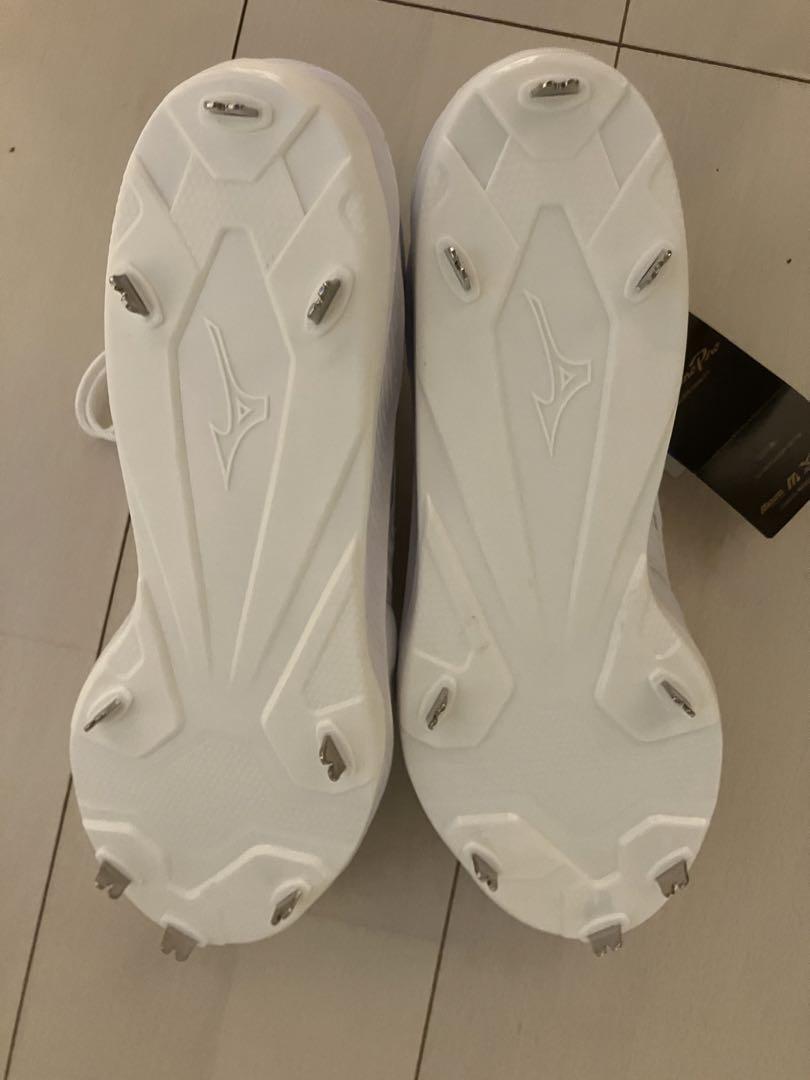 Mizuno ホワイト スパイクシューズ