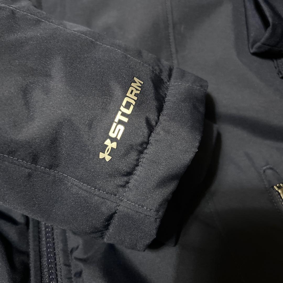 最終出品‼︎売れなければまた来年に★under armor ベンチコート MD