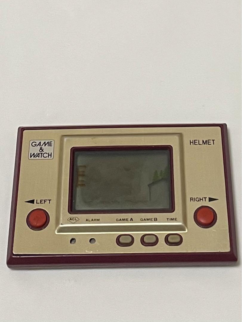 ゲームウォッチ　Nintendo  任天堂　ヘルメット　中古品