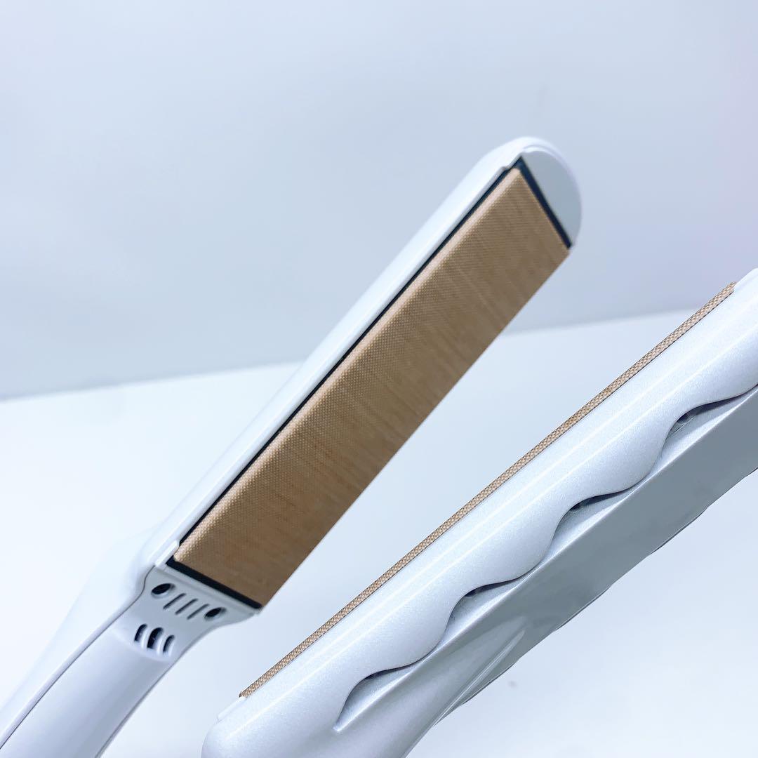 【国内正規品】 KINUJO 絹女 ストレートアイロン ホワイト LM-125