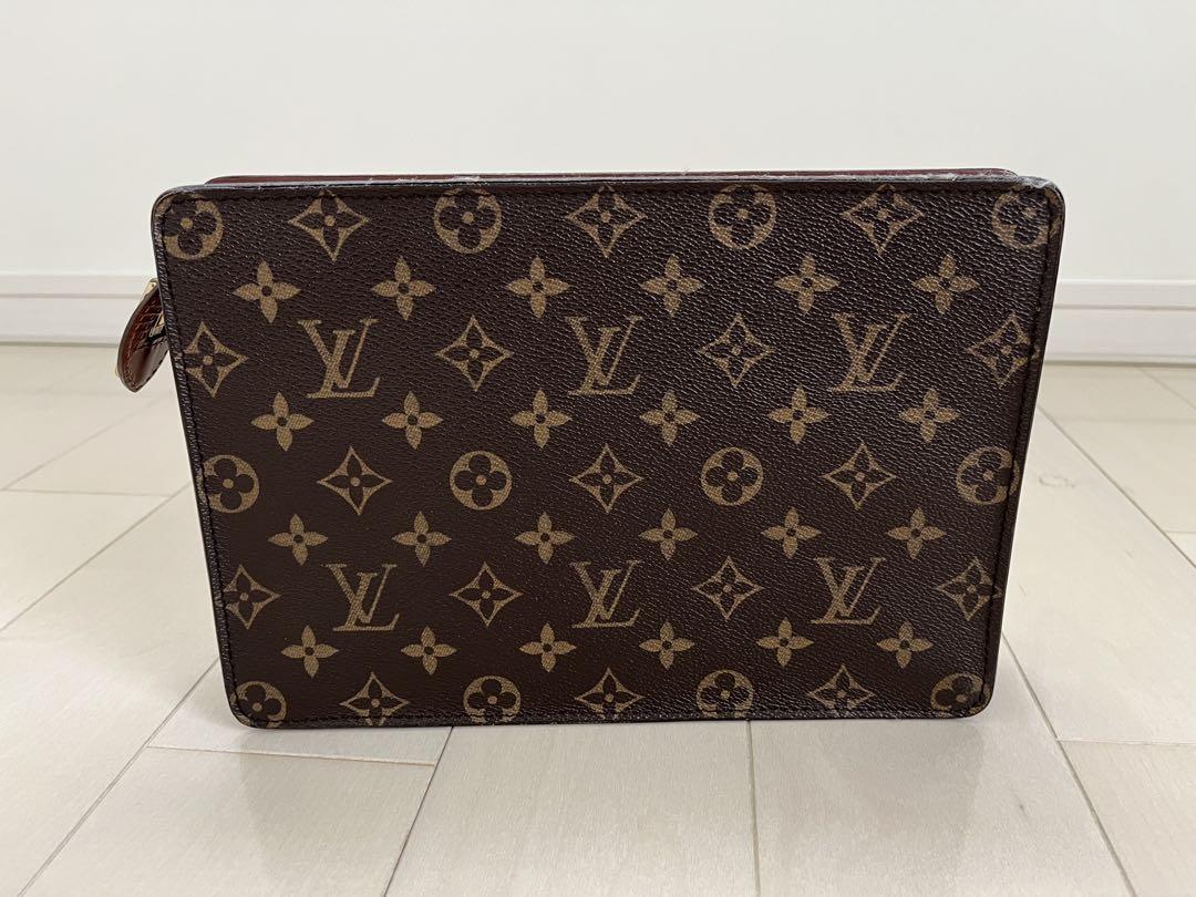 Louis Vuitton モノグラム クラッチバッグ