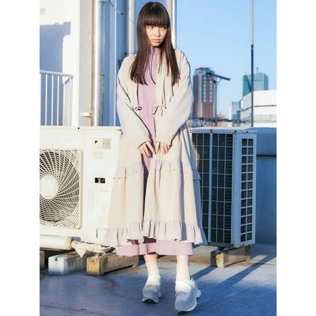 新品未使用タグ付きmerry jenny フリルティアードロングブルゾン