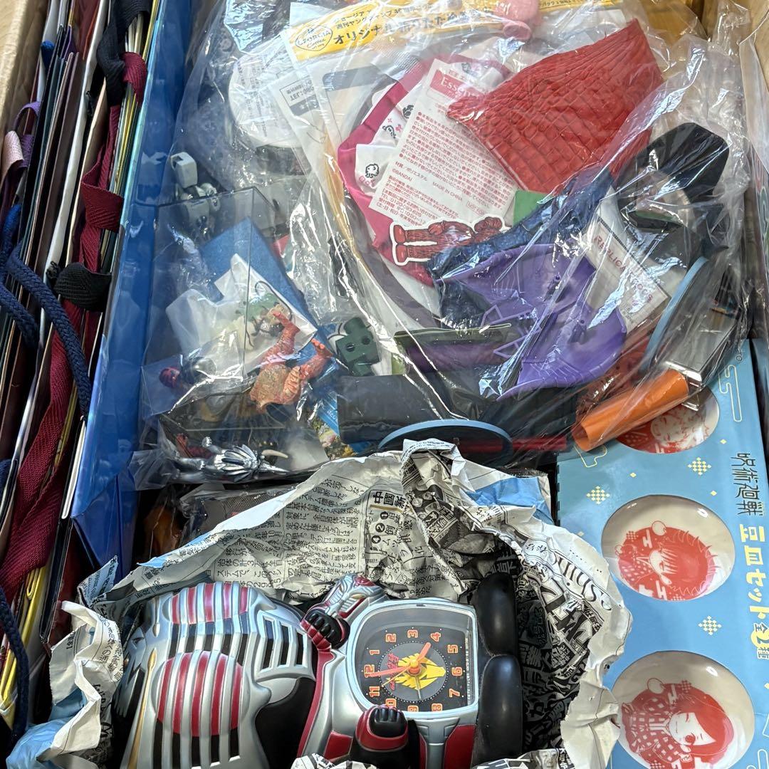 アニメグッズまとめ売り アニメキャラクターグッズ まとめ売り 缶バッジ アクスタ
