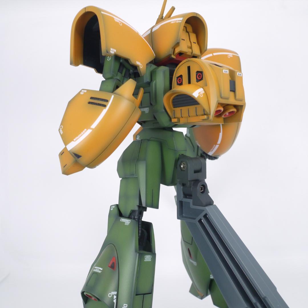 ガンプラ　HG アッシマー　全塗装　完成品
