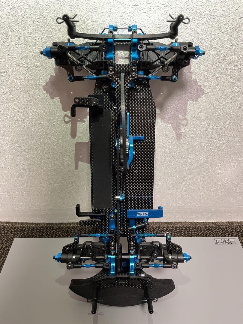 TRF420X スペアパーツ付き