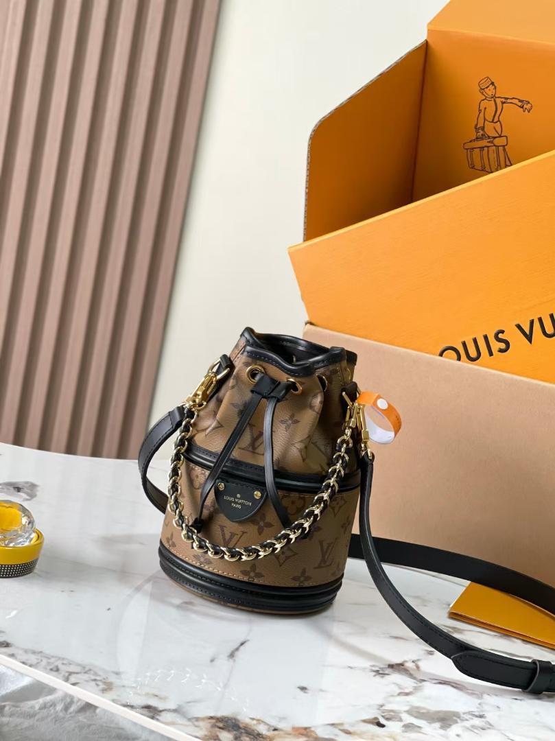 Louis Vuitton バケットバッグ ブラウン - メルカリ