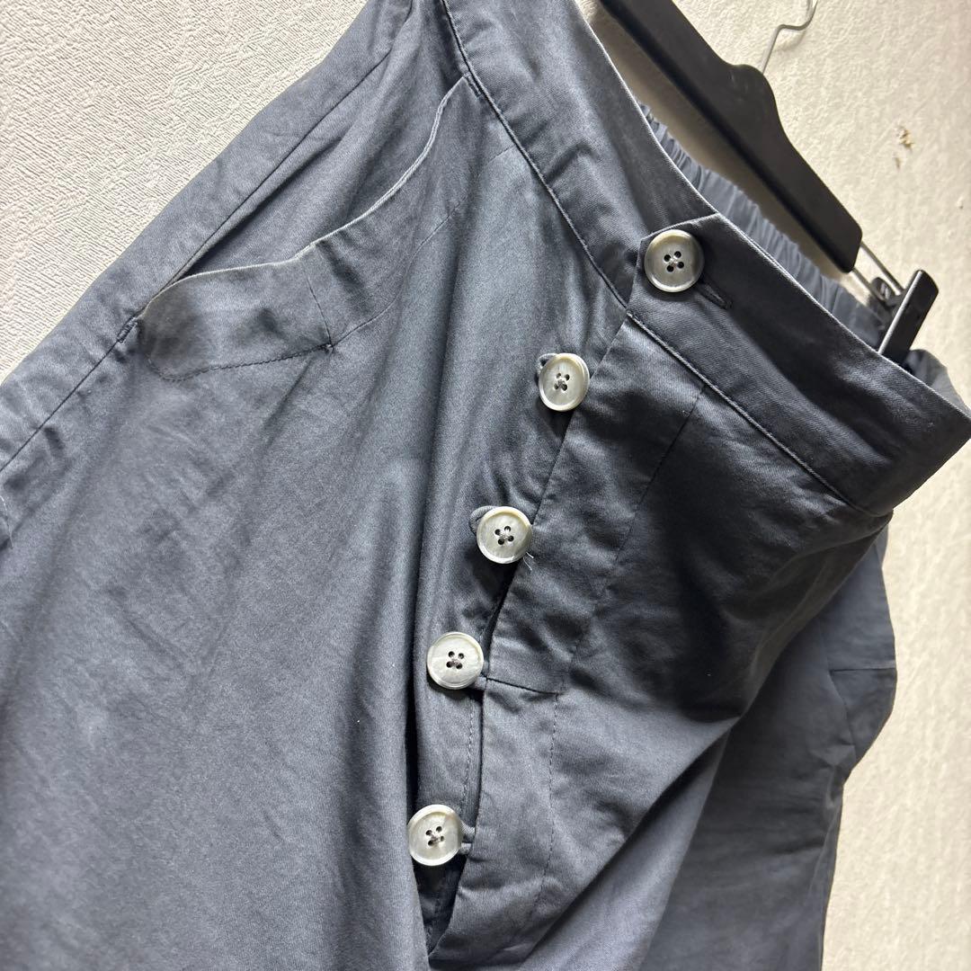 美品❣️Henrik Vibskov❣️メンズ❣️変形❣️カジュアル❣️パンツ❣️グレー色❣️ 美品❣️Henrik Vibskov❣️メンズ❣️変形❣️カジュアル❣️パンツ❣️グレー色❣️