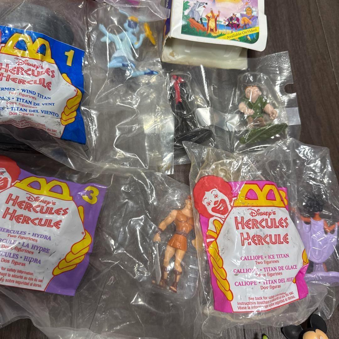 ディズニー ミールトイ フィギュアなど