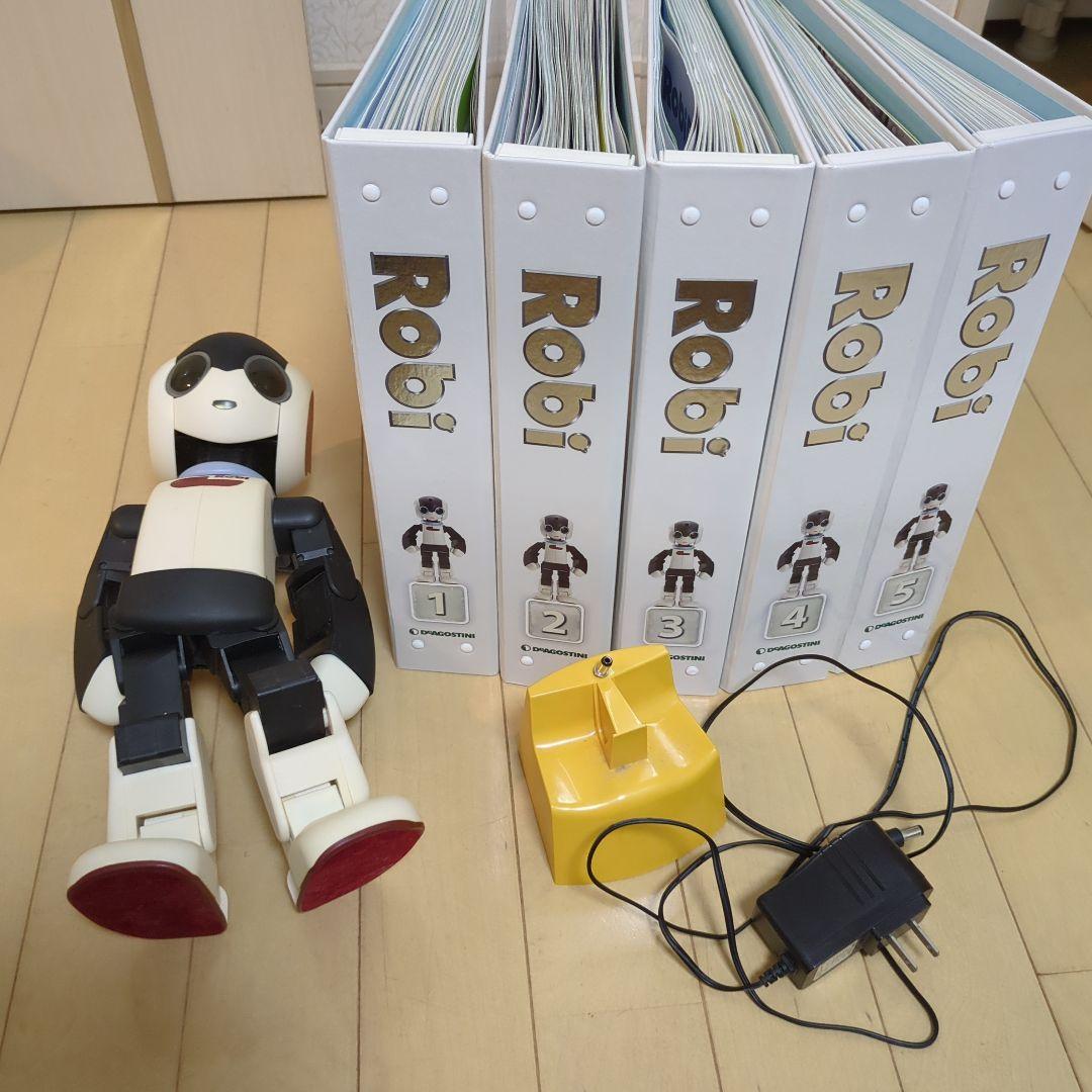 （ジャンク）初期Robi ロボット型玩具 充電器付き