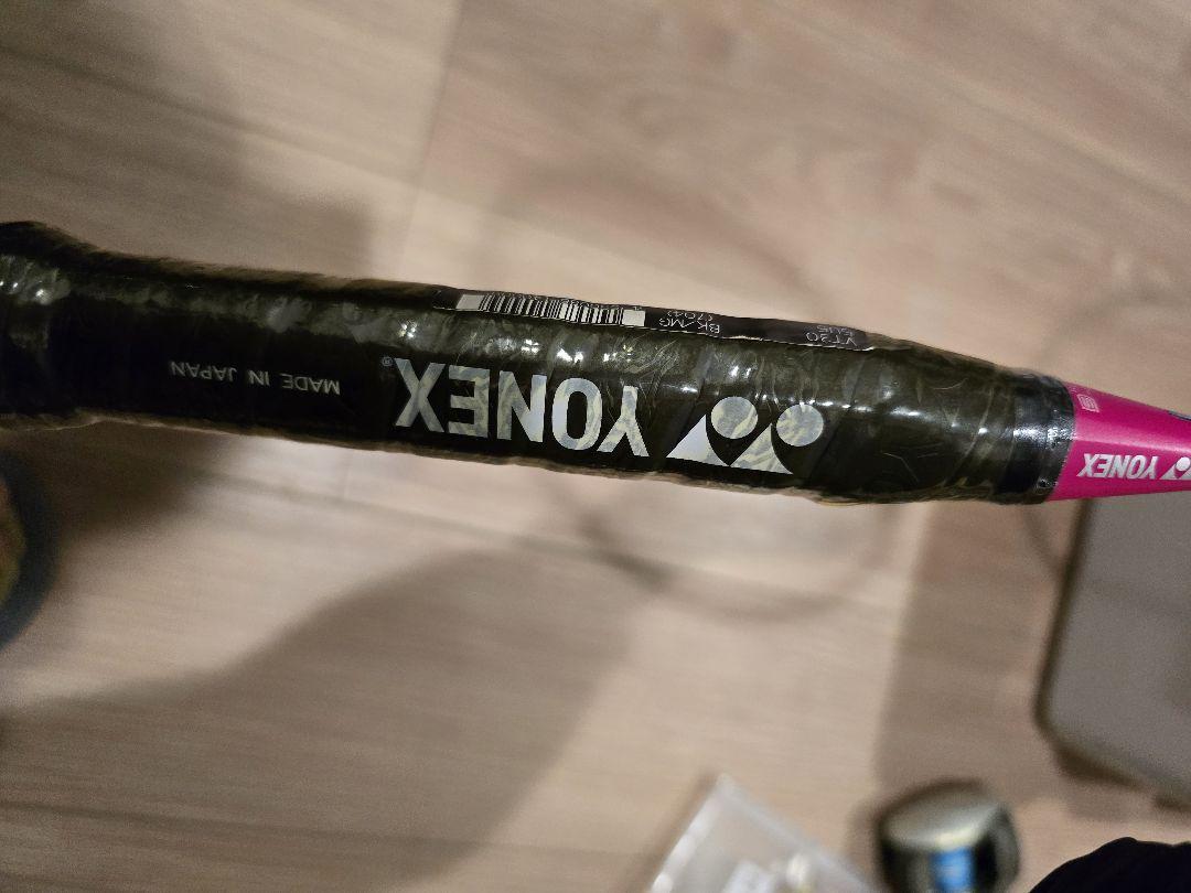 新品 YONEX VOLTRIC 30 5U 専用ケース付き