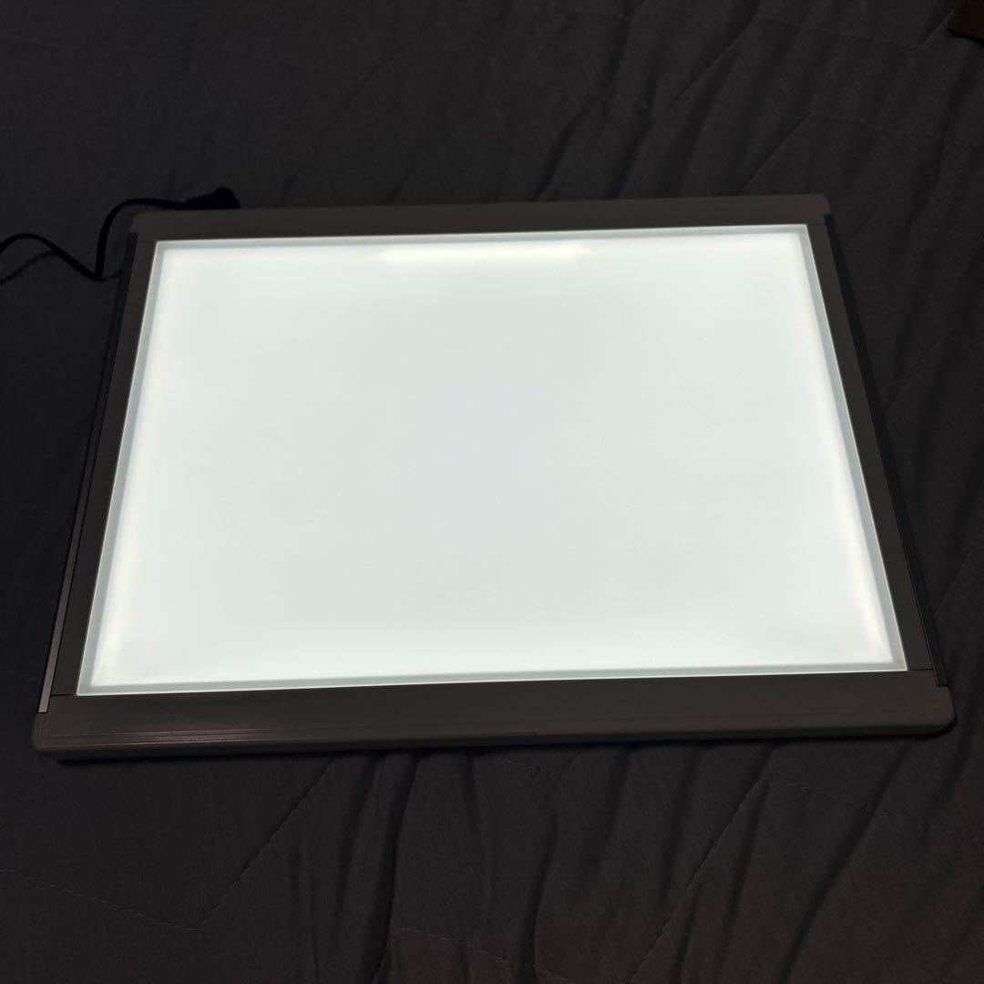 LEDトレーライト A4サイズ 白 レントゲン読影 シャウカステン LEDトレーライト A4サイズ 白 レントゲン読影 シャウカステン