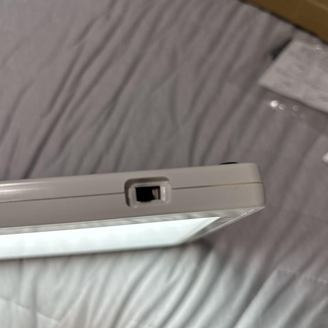 LEDトレーライト A4サイズ 白 レントゲン読影 シャウカステン