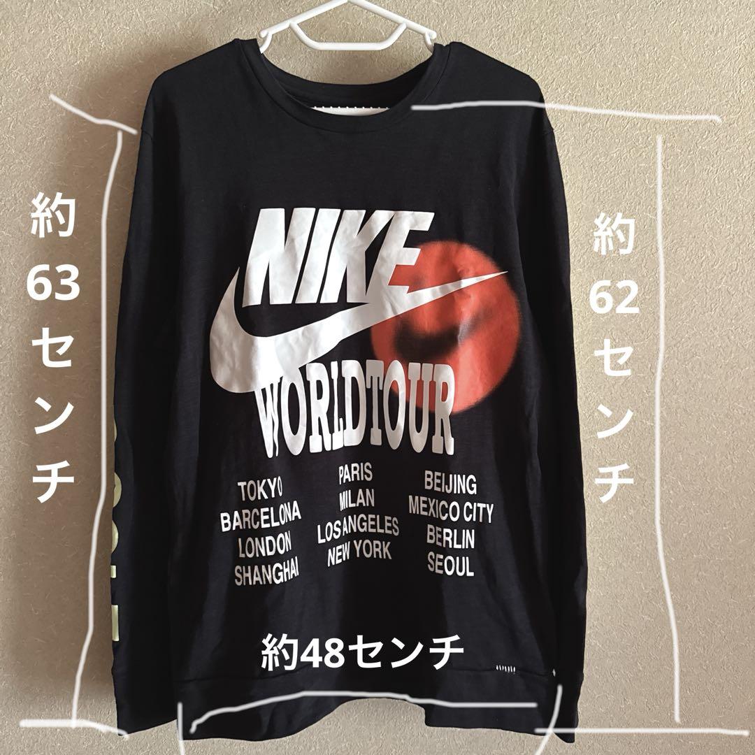 Amazon.com: Nike Sportswear World Tour Long Sleeve Tee Size