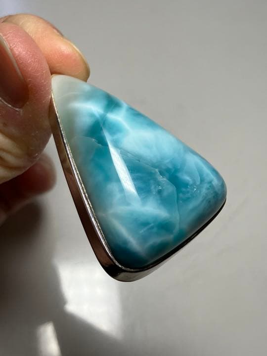 海を切り取ったような　ラリマー　ペンダントトップ　新品未使用