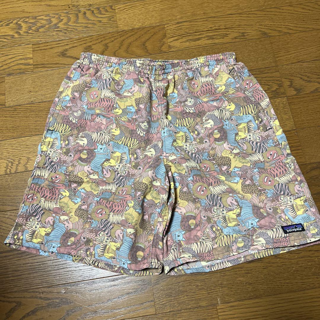 patagonia 動物柄 バギーショーツ　S