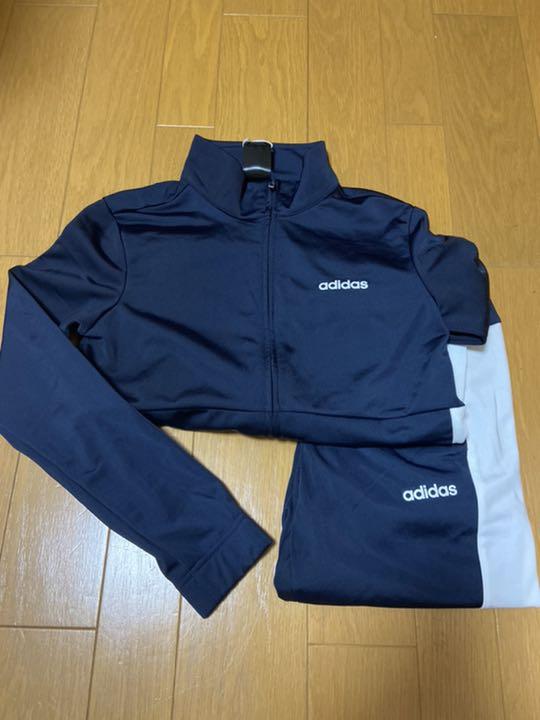 メルカリ Adidas レディース ジャージ アディダス アディダス 5 0 中古や未使用のフリマ メルカリ Adidas レディース ジャージ アディダス アディダス 5 0 中古や未使用のフリマ